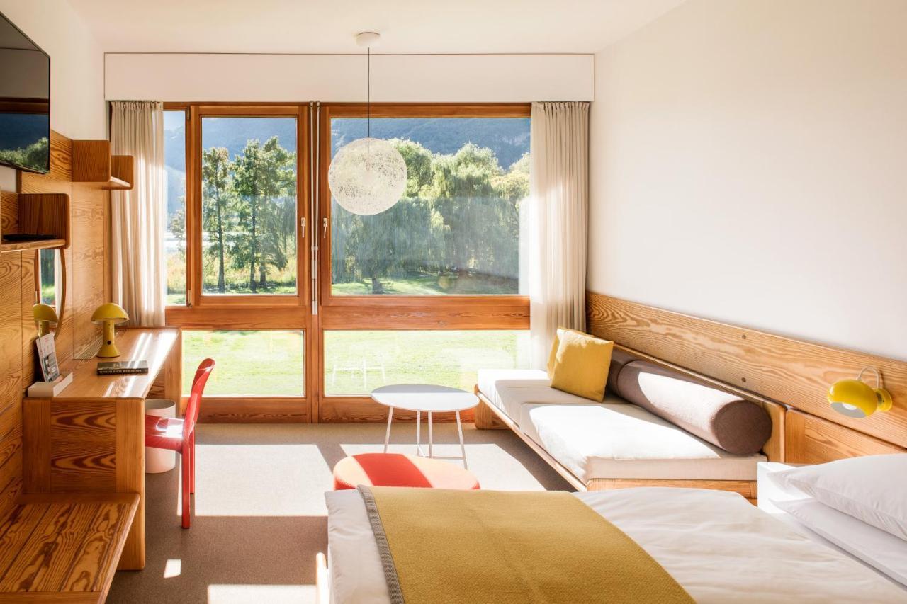 Seehotel Ambach Caldaro Bagian luar foto