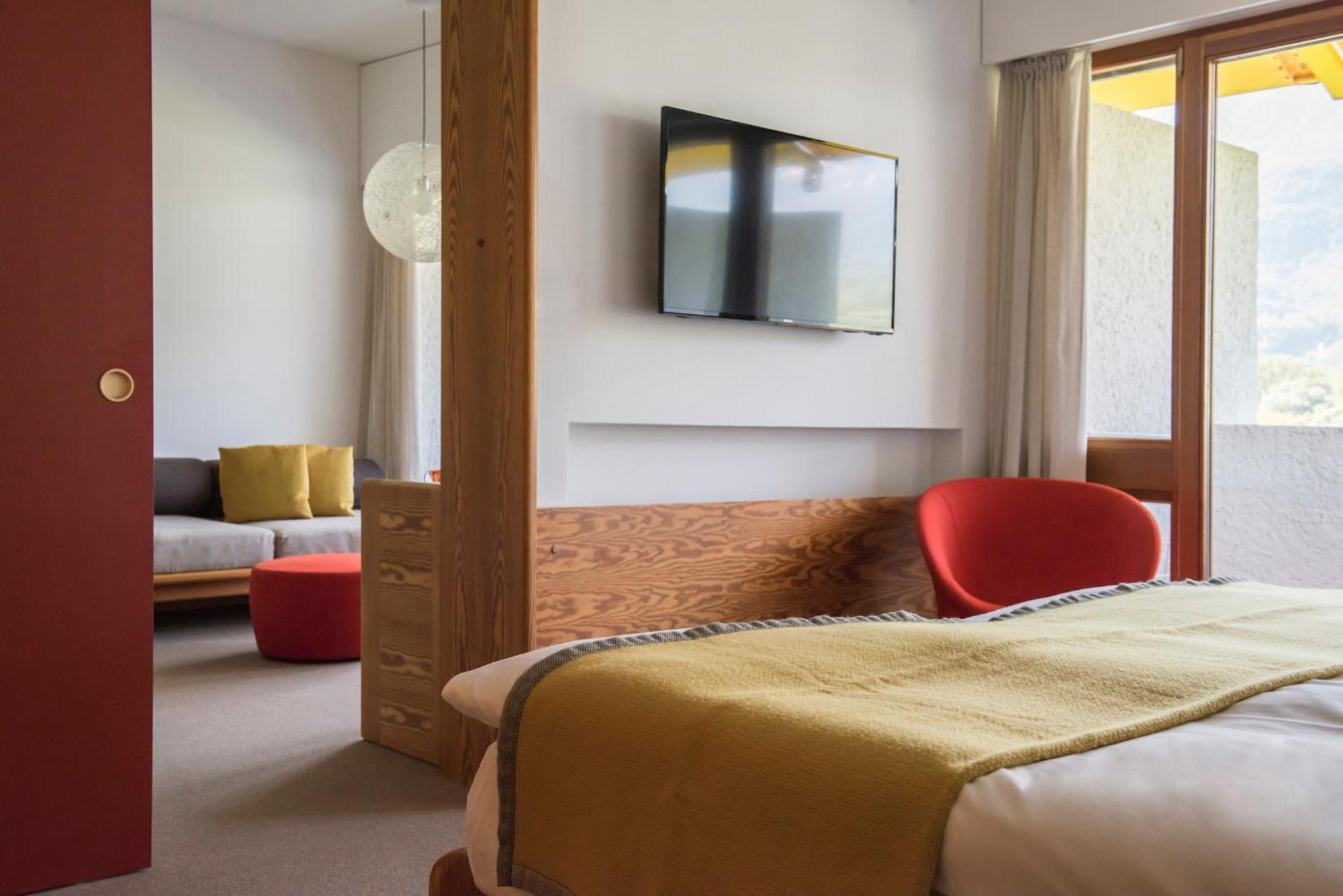 Seehotel Ambach Caldaro Bagian luar foto