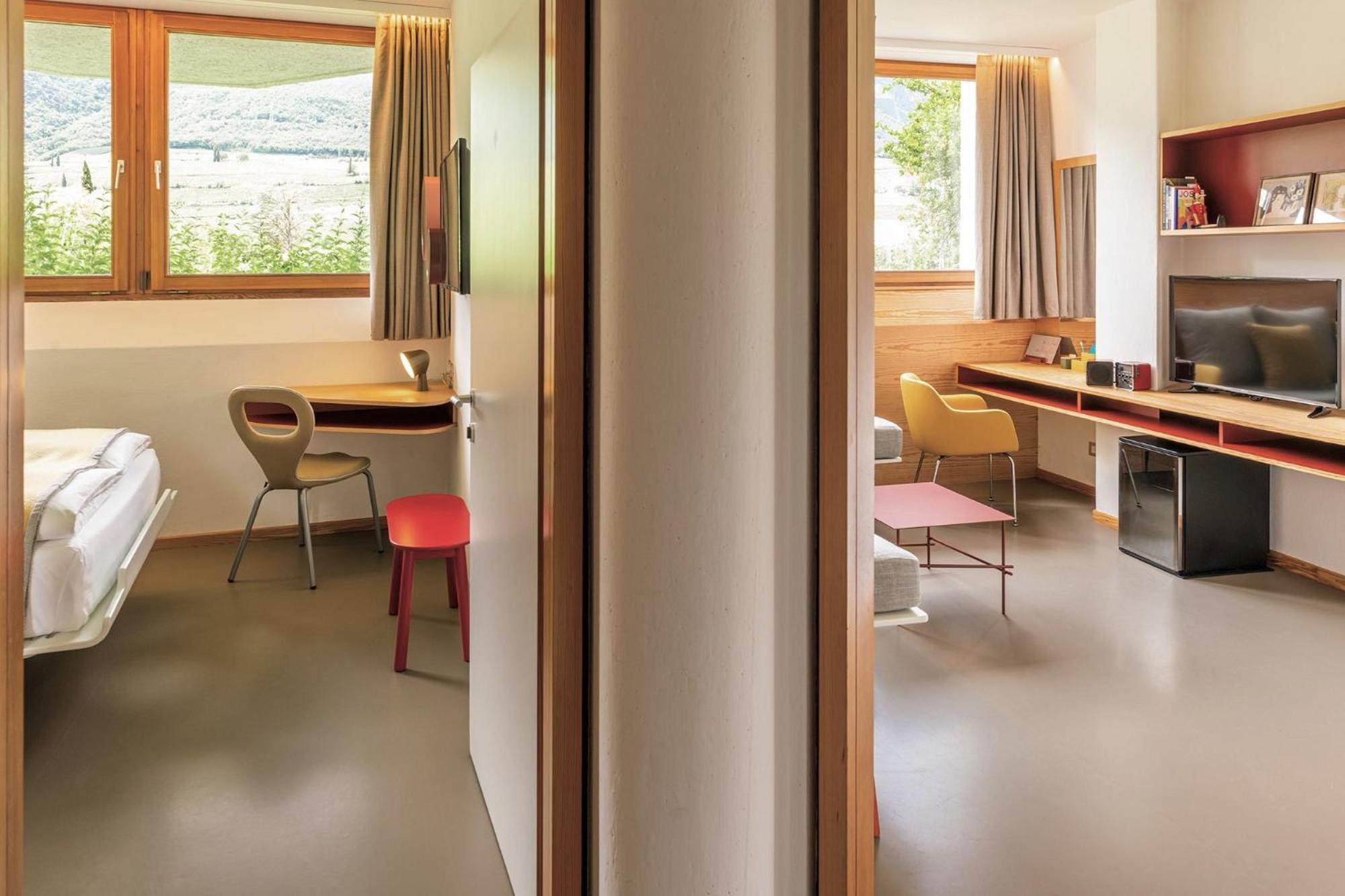 Seehotel Ambach Caldaro Ruang foto