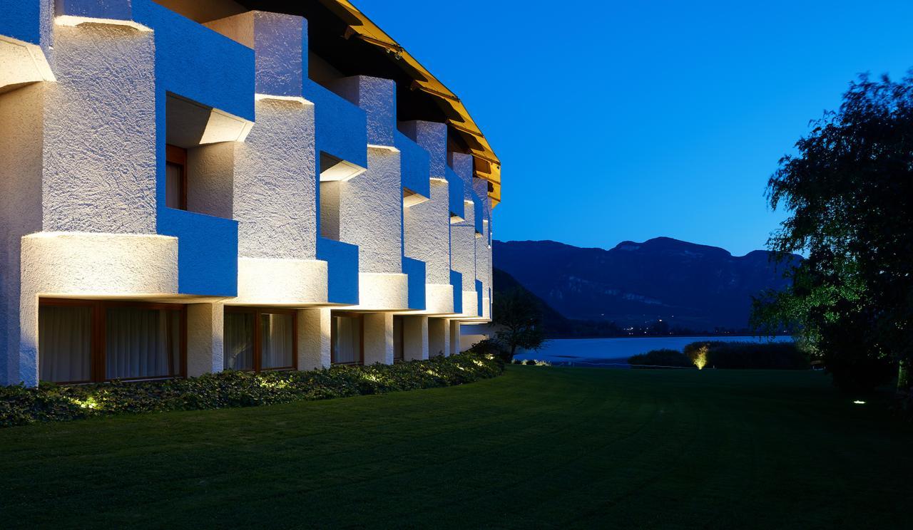Seehotel Ambach Caldaro Bagian luar foto