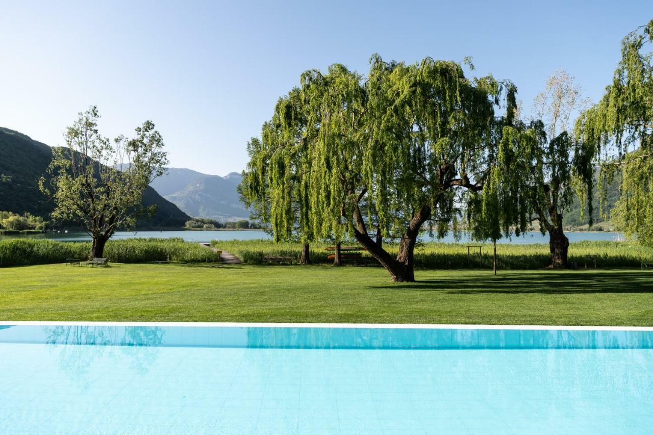 Seehotel Ambach Caldaro Bagian luar foto